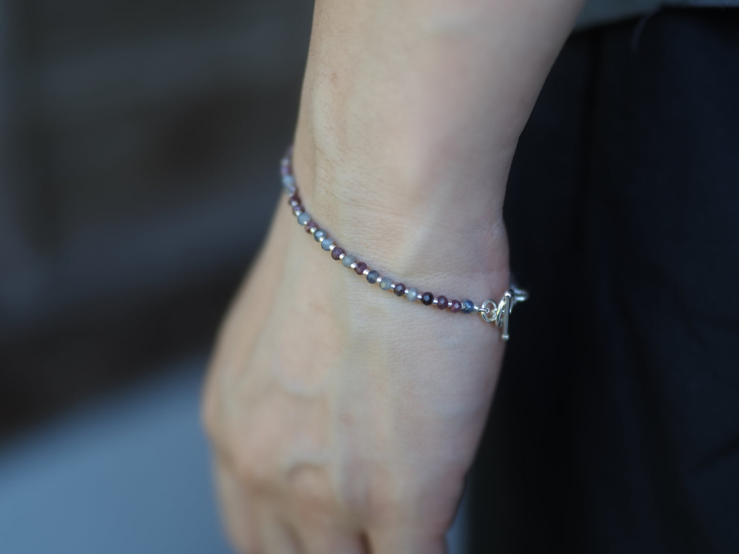 -Ruby & Sapphire- 'beads line' bracelet