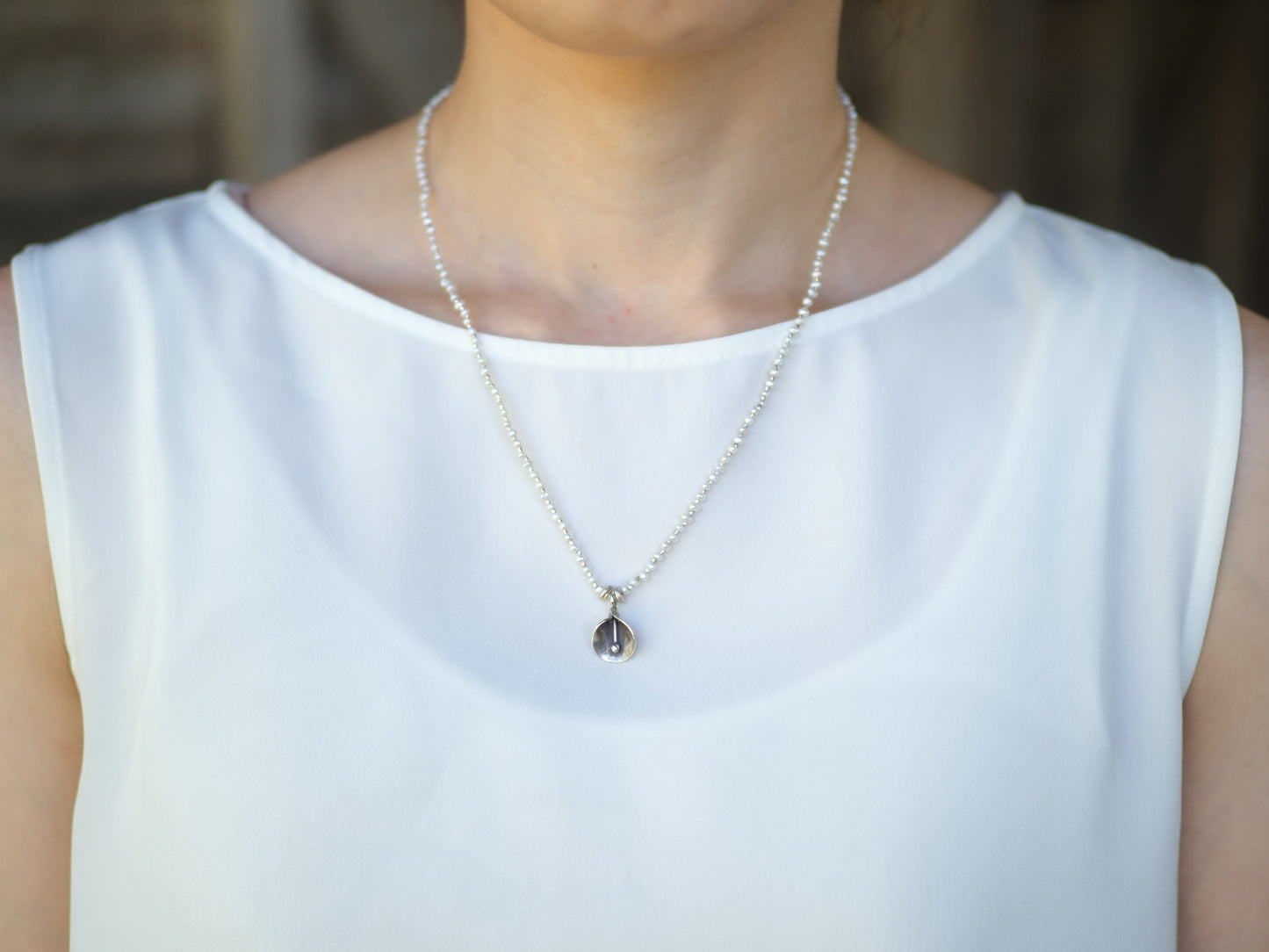 -Flower charm- pearl 'beads line' pendant