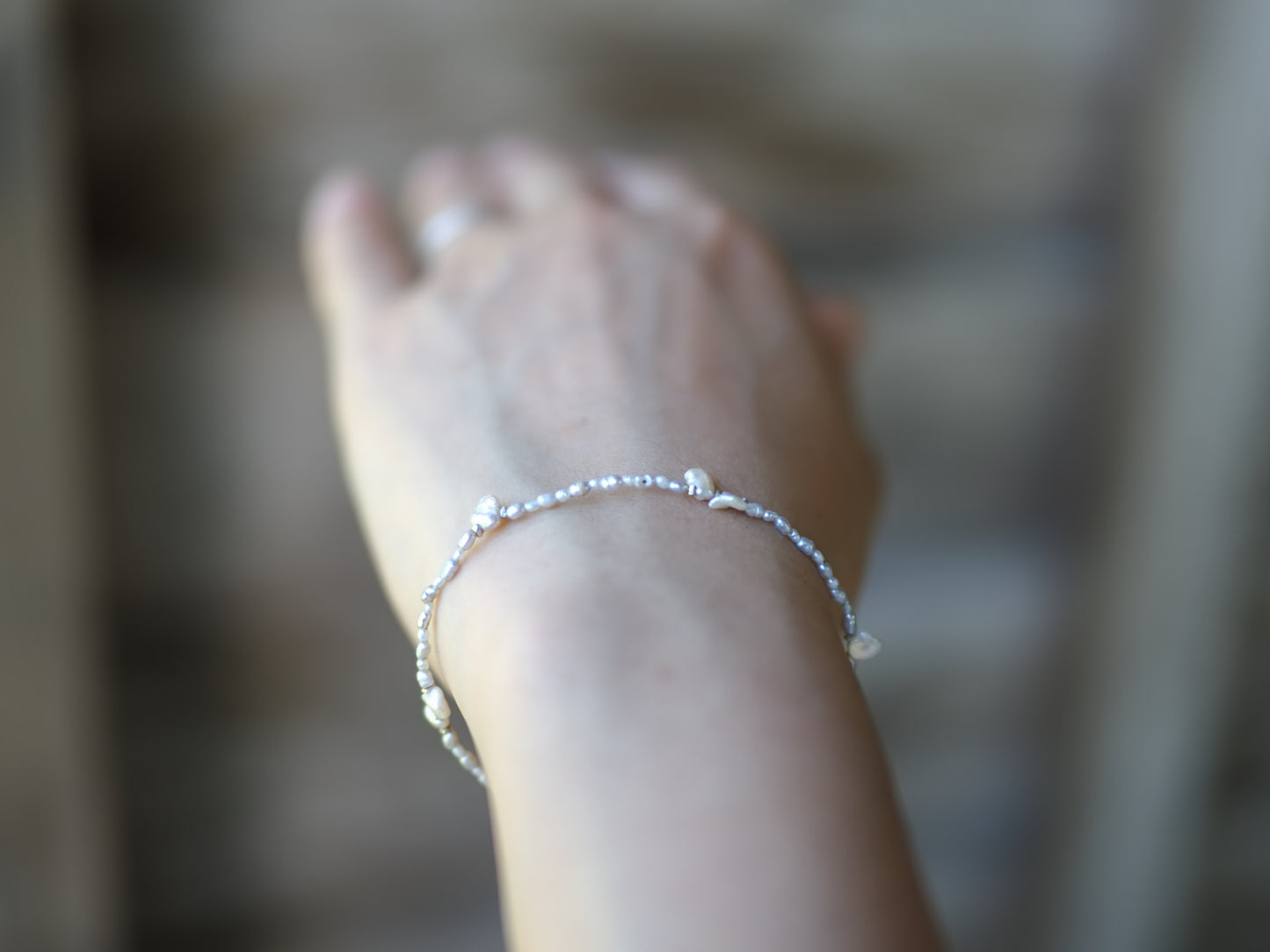 -pearl- 'beads line' bracelet