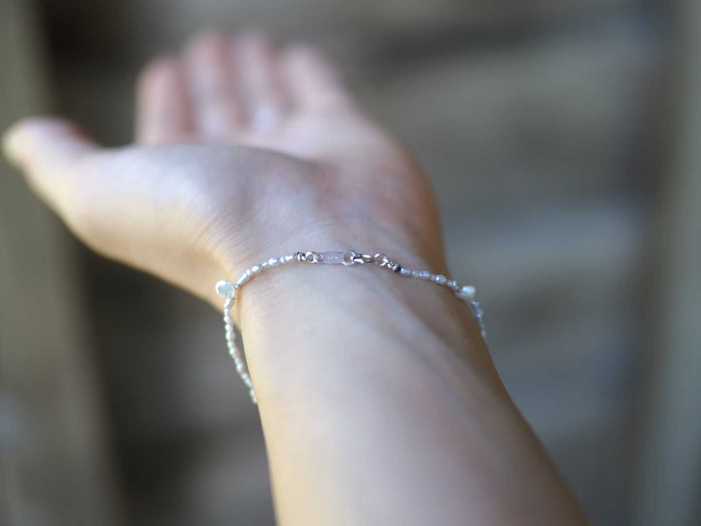 -pearl- 'beads line' bracelet