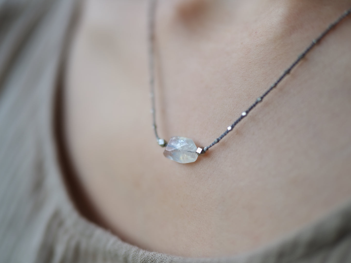 -Andesine labradorite- braid