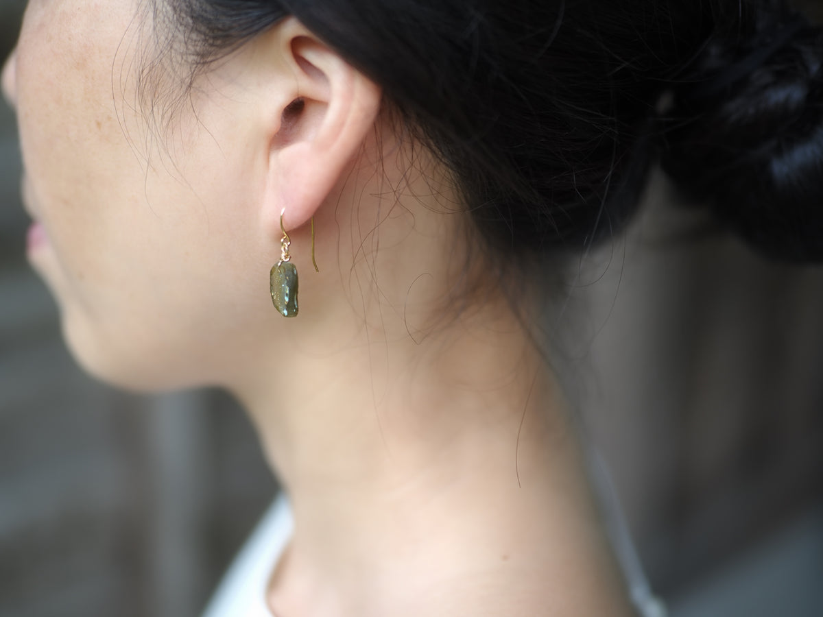 -Roman grass- gold hooks