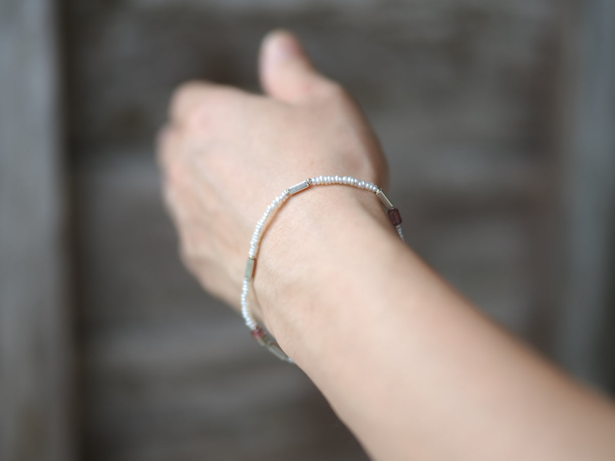 -Tourmaline- pearl bracelet