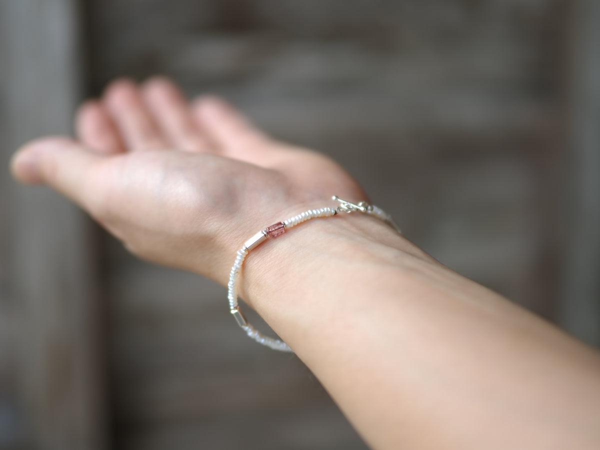 -Tourmaline- pearl bracelet