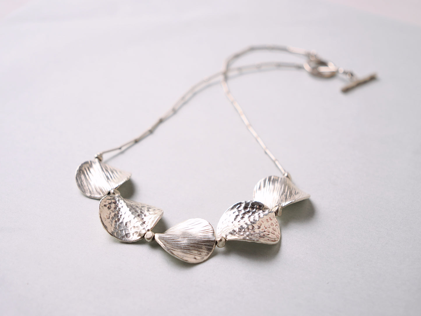 -Rough coin silver- BIB