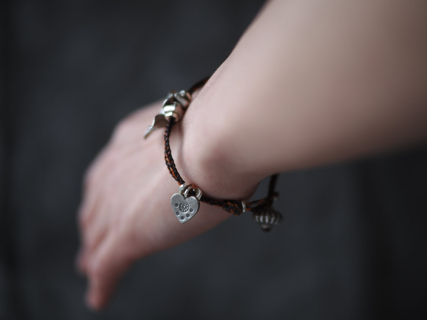 -Karen_charm- bracelet
