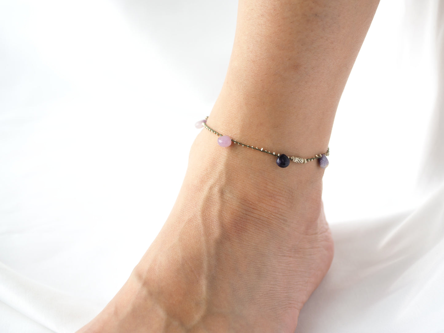-Tiffany stone- braid Anklet