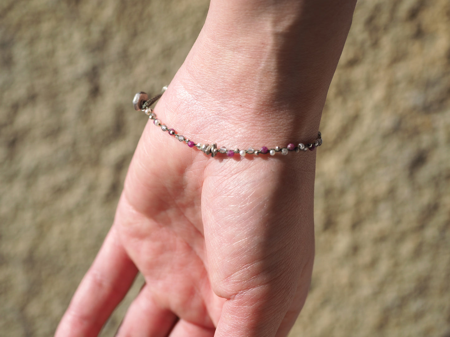 Braid bracelet "Ruby mix"