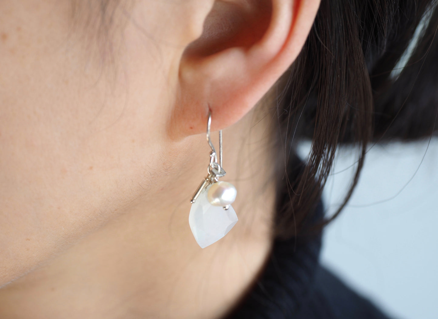 -White moonstone・Pearl- silver pierce