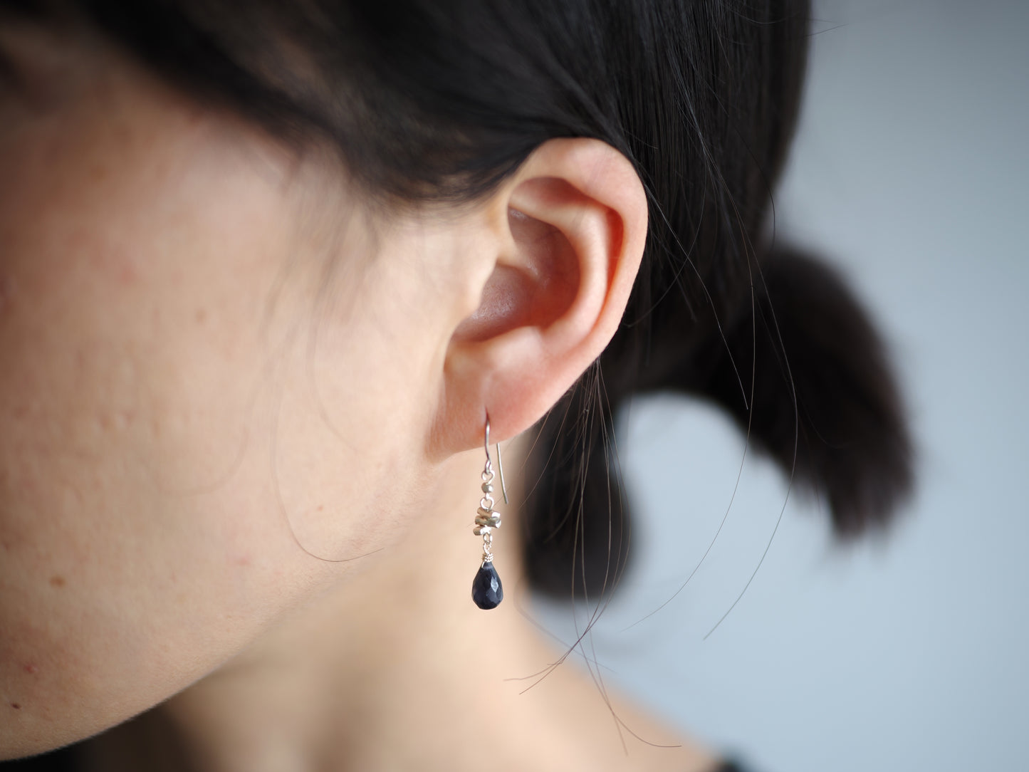 -Silver・Iolite- pierce