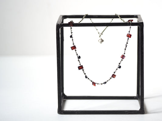 [Garnet x Black Spinel] Braided necklace 