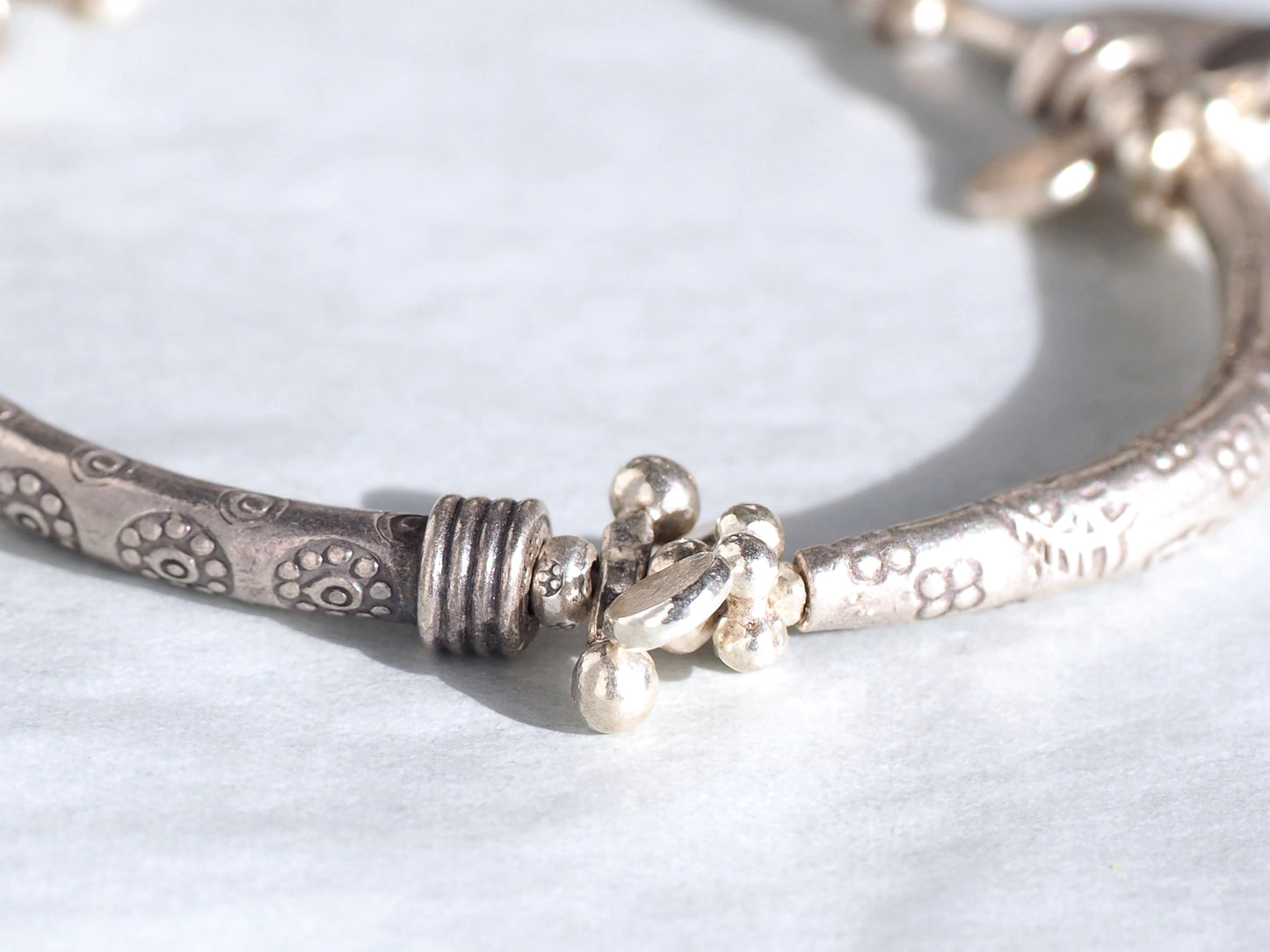 Ethnic Silver [Half Bangle] Curved Bracelet 