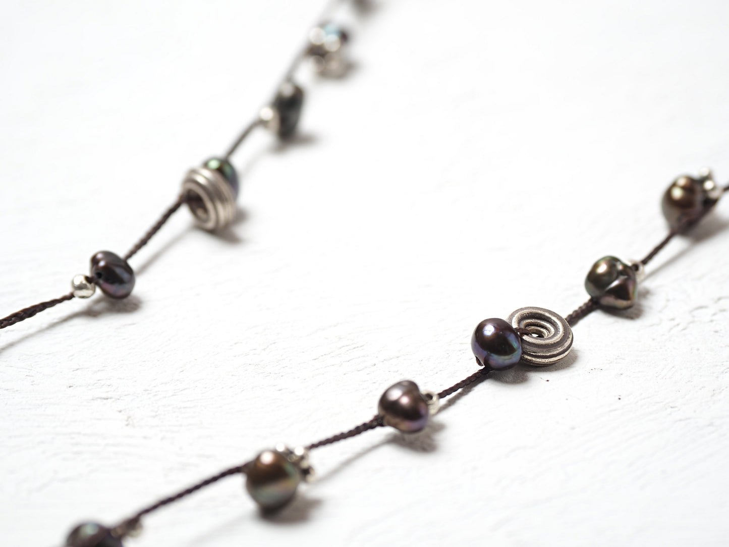 [Metallic Pearl_Silver] Braided string long necklace