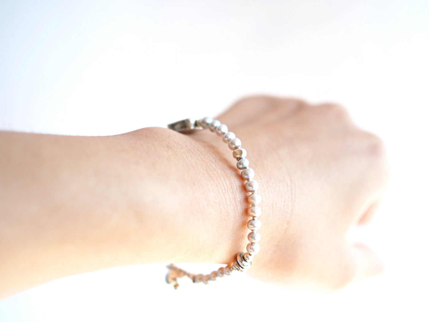 Silver x silver pearl bracelet